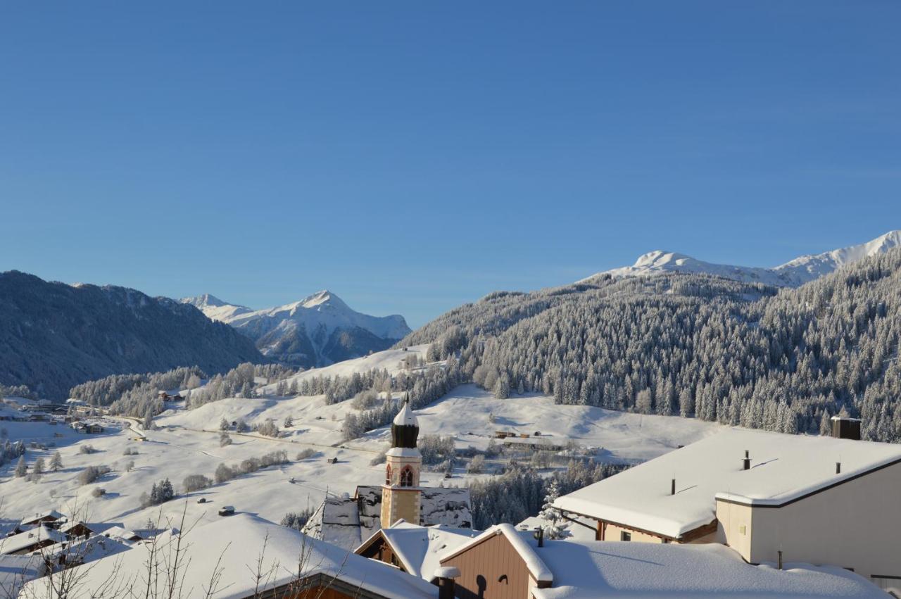 Apart Bergsonne Fiss Bagian luar foto